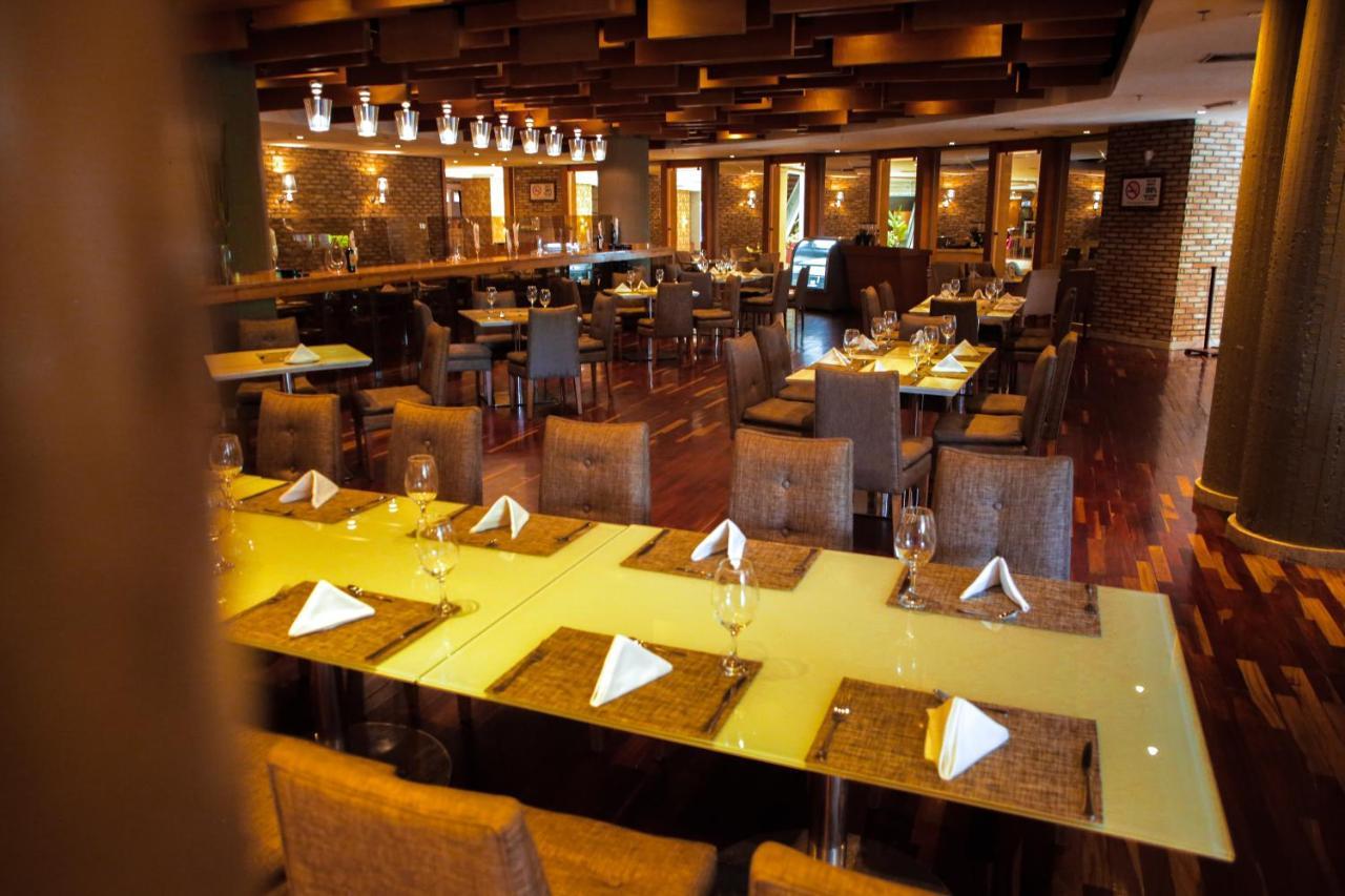 Rosa Bela Hotel & Convention Center Puerto Ordaz 外观 照片